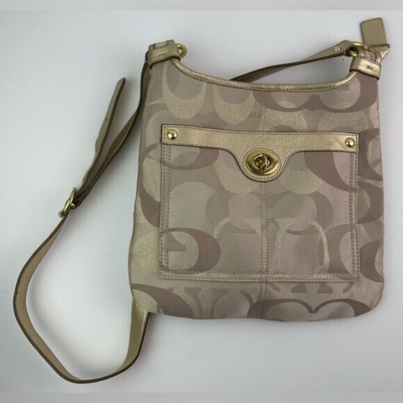 Vtg. COACH Beige and Gold Signature Canvas and Leather Crossbody Purse Bag - Picture 3 of 12